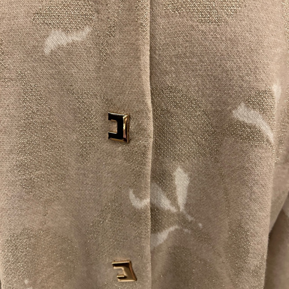 (NWT) Neutral Stretch Sweater Jacket W/ Gold Thread Accents & Hardware (Size 3X) - Picture 6 of 11